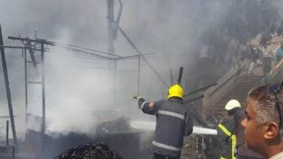 السيطرة على حريق داخل حظيرة ماشية بالمنوفية