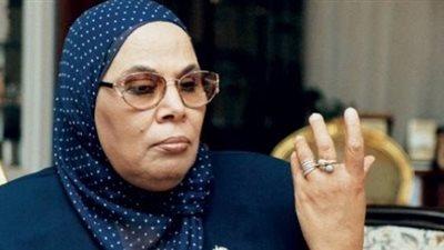 آمنة نصير لـ