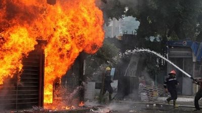 نفوق 9 رؤوس ماشية في حريق هائل بسوهاج