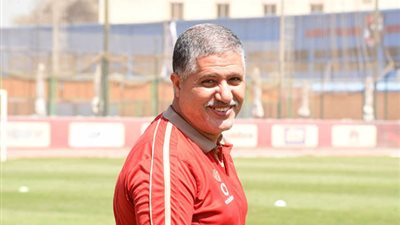 طارق عبد العزيز يقود تدريبات الغائبين عن مباراة الترجي