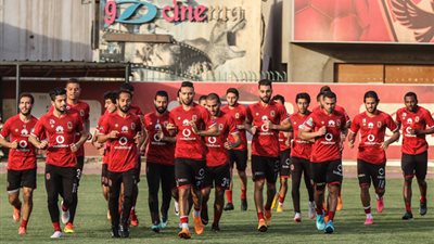 الأهلي يستأنف تدريباته صباح غدًا