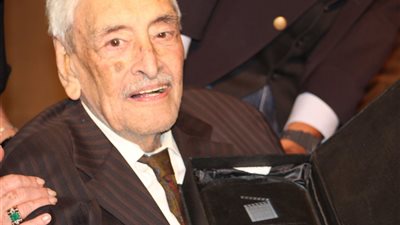 بالفيديو| جميل راتب لـ 
