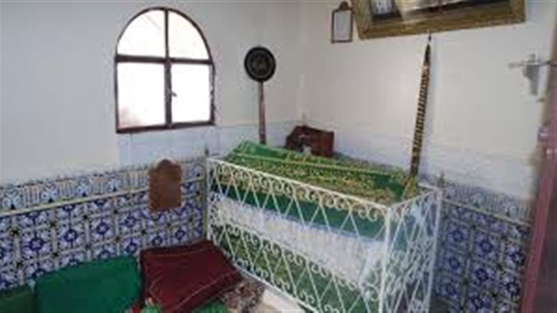 ضريح أحد الأولياء