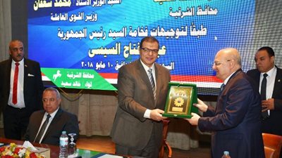 وزير القوى العاملة يوقع بروتوكولا مع جامعة الزقازيق لتدريب الطلاب والخرجين
