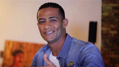 محمد رمضان: باقي 7 ايام ويحلق نسر الصعيد في السماء