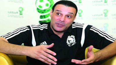عصام عبد الفتاح: 