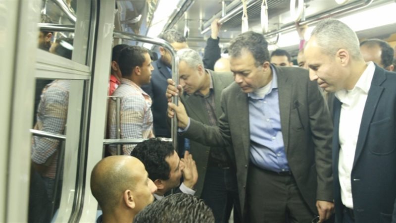 هشام عرفات - وزير