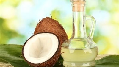 زيت جوز الهند و 3 طريق آخرى.. للتخلص من إكزيما الجلد