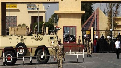مصر تقرر استمرار فتح معبر رفح وتمد قطاع غزة بالمساعدات الإنسانية