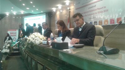 خيرت بركات: توفير كافة المعلومات والإحصائات لخدمة صناع القرار لتحقيق أهداف التنمية 