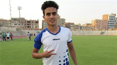 الإسماعيلي يزاحم الأهلي لخطف 