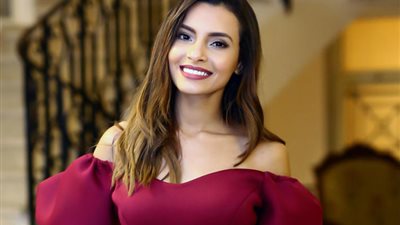 فيديو| كارمن سليمان تطرح أغنية 