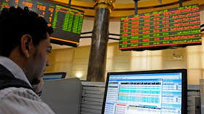 مؤشر البورصة الرئيسى يتراجع فى منتصف التداولات 