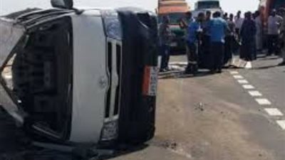 أصابه 13  شرطي إثر تعرضهم لحادث سير بالمنيا