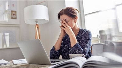 6 أعراض تؤكد أن جسمك يعاني من الإجهاد.. تعرفي عليها