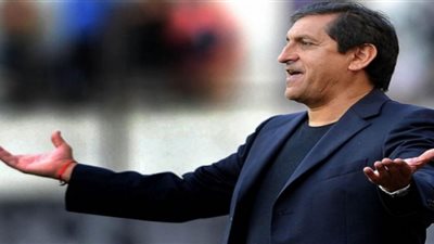نجم الأهلي: طبيعي أن يستقدم دياز جهاز معاون أجنبي