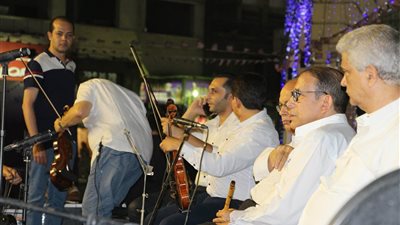 صور| بحضور كبار الفِرَق الإنشادية.. احتفالية  فنية بـ
