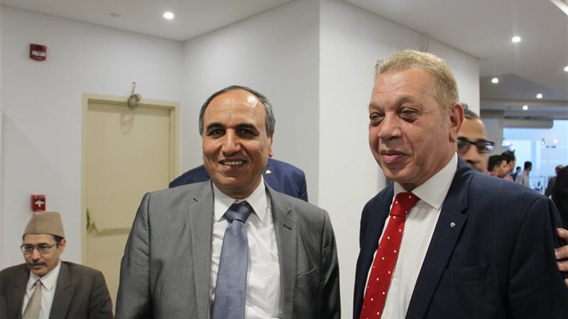 نقيب الصحفيين