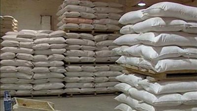 ضبط 14 طن أرز مجهول المصدر داخل مصنع بـ الإسكندرية