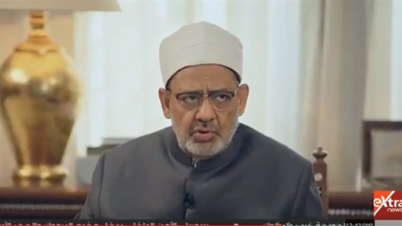 الدكتور احمد الطيب