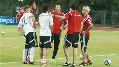 أزمة إفطار اللاعبين في 