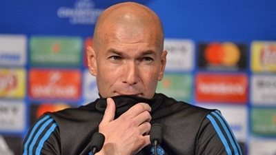 زيدان: ريال مدريد ليس مرشحا للتتويج بدوري الأبطال