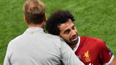 عاجل: السيسي يواسي محمد صلاح بعد إصابته في نهائي دوري أبطال أوروبا 