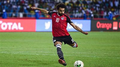 كوبر يضع نجم الأهلي على قائمة الانتظار تحسبا لغياب محمد صلاح عن مونديال روسيا 2018