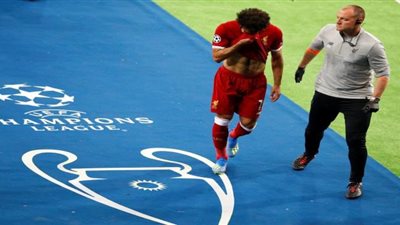 محمد صلاح يخضع لـ