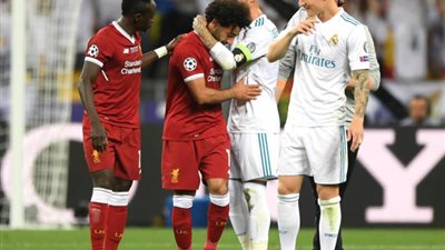 لقطة فيديو تفضح سيرجو راموس بعد إصابة محمد صلاح في نهائي دوري أبطال أوروبا