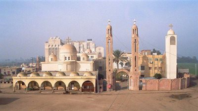 فيديو جراف| حكاية دير دميانة والعذارى الأربعين