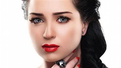 زينب مهدي تكشف لـ