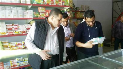 محافظ سوهاج: ضبط 24 طن ملح طعام مغشوش داخل مصنع بـ 