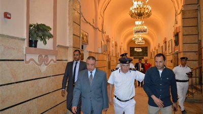 صور| مدير أمن الإسكندرية يتفقد قسم شرطة اللبان