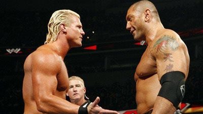 باتيستا يهاجم WWE بسبب زيجلر