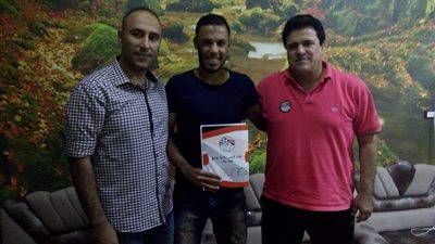 الرجاء المطروحى يضم مهاجم القناة 3 مواسم 