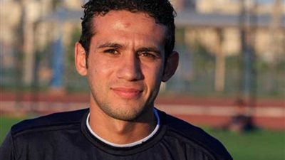 محمد فضل يبدأ مهمته مع الأهلي بـ