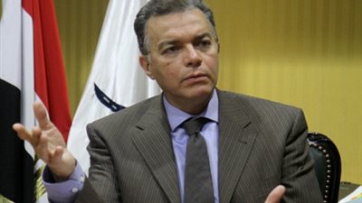 غدًا| وزير النقل يفتتح بعض المشروعات ويتفقد كوبرى طما العلوى بـ