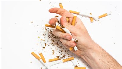 فيديوجراف| في اليوم العالمي لمكافحة التدخين.. إليكم فوائد الإقلاع عنه