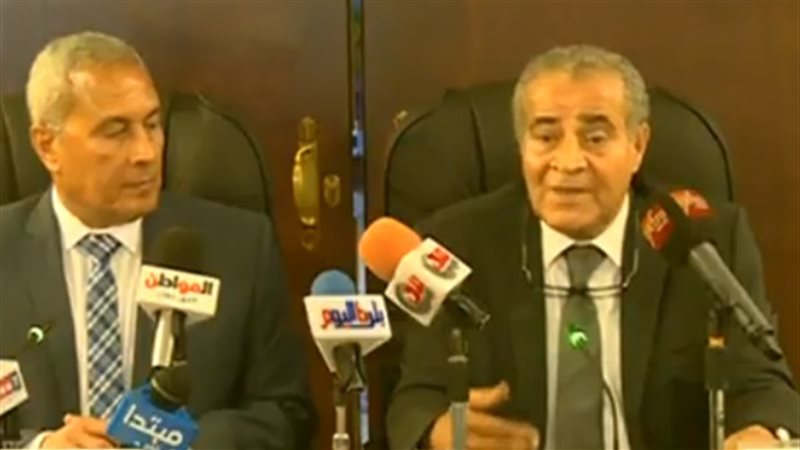 وزير التموين على