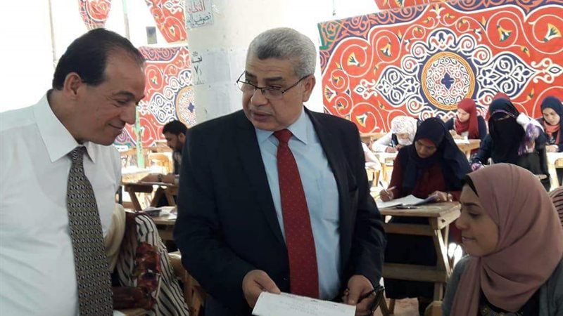 تفقد الامتحانات 