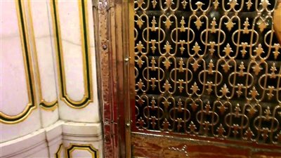 حين فكر المسلمون في دفن الرسول داخل القدس منعاً للفتنة
