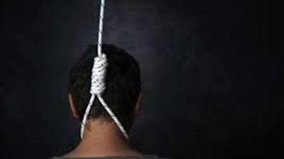 عامل يشنق نفسه في ظروف غامضة بـ