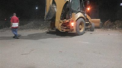 رفع 35 طن من القمامة والمواد الصلبة ومخلفات البناء بـ