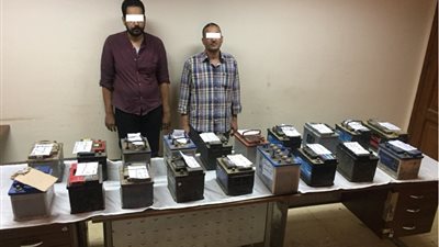 القبض على تشكيل عصابي تخصص في سرقة السيارات بـ