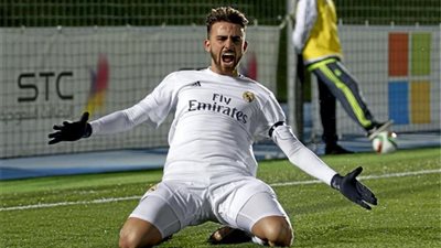 مايورال على أعتاب مغادرة ريال مدريد.. وريال بيتيس وجهته المحتملة