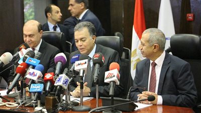 هشام عرفات: لابد من العمل بالمميزات التنافسية للمضي نحو التقدم
