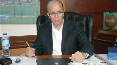 مستندات| محمد الطويلة يكشف مدى صحة توقيع إبراهيم حسن لـ
