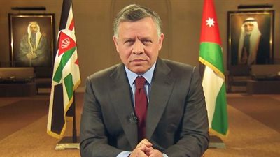 ملك الأردن يستدعي رئيس الحكومة لبحث أخر التطورات