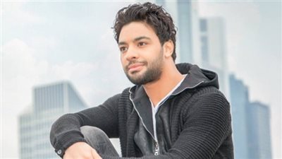 أحمد جمال يدعم المنتخب المصري على طريقته